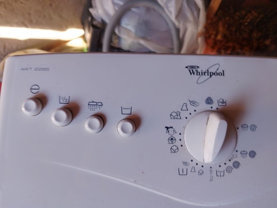Стіралка Whirlpool AWT 2285 (На запчастини, самовивіз !)