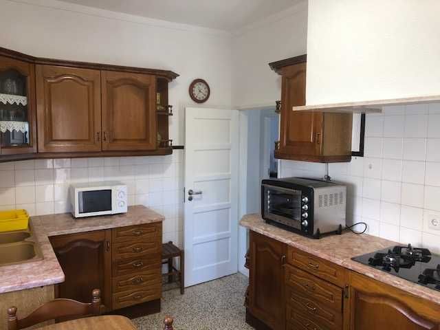 Casa para aluguer temporário em Sesimbra