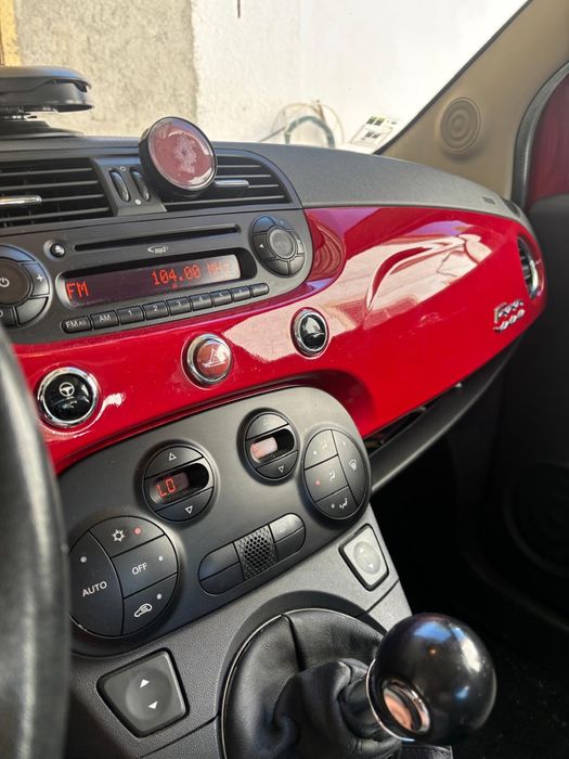 VENDO FIAT 500 vermelho