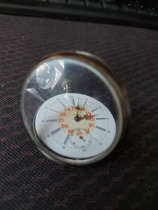 Antyczny zegarek kieszonkowy