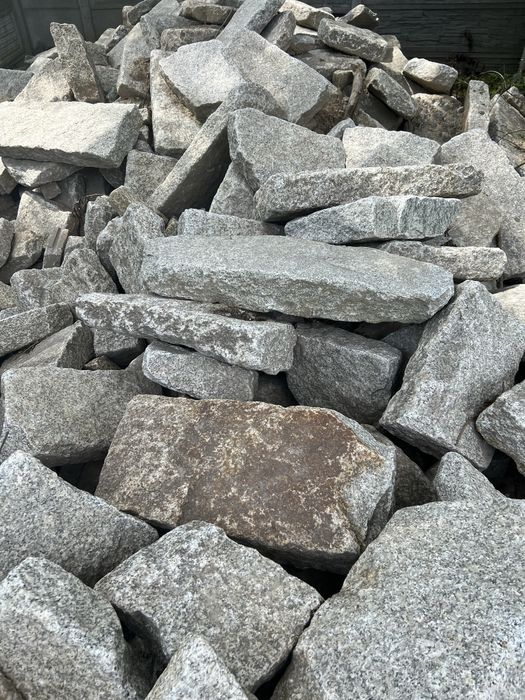 Granit brukowy obrzeza i krawezniki