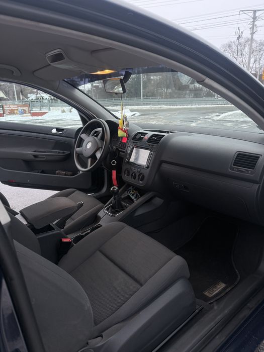 GOLF 5 1.9TDI 105km Doinwestowany!!