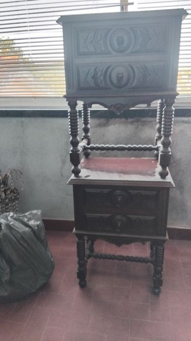 Vendo quarto completo sem colchão