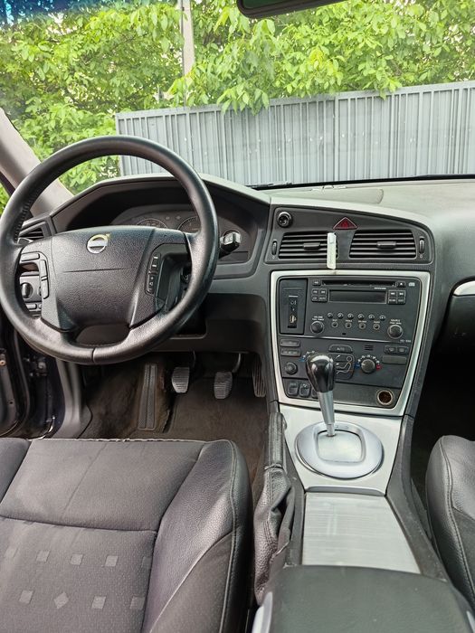 Volvo V70 2,4 D5 TDI дизель універсал