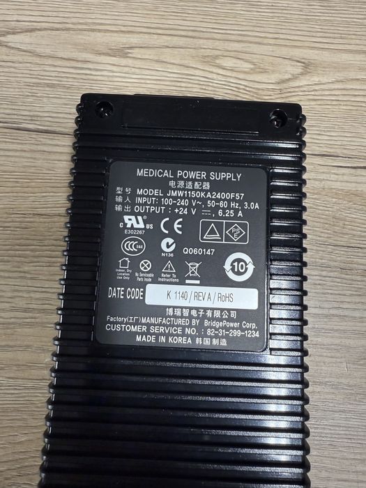 Блок живлення MEDICAL POWER SUPPLY 24V 6.25A molex 6 pin