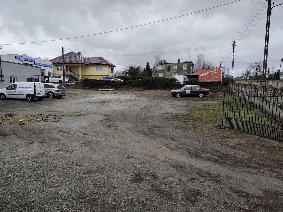 Plac parking do wynajęcia 0,20ha ogrodzony media Sława