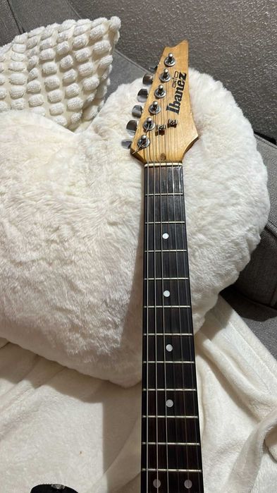 Ibanez GRX40 GIO, Candy Apple Red Guitarra Elétrica vintage, bem usada