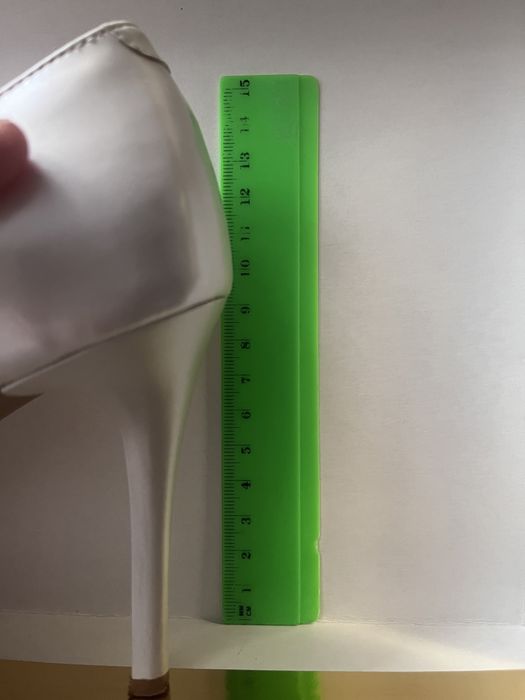 Туфлі білі 39, 40