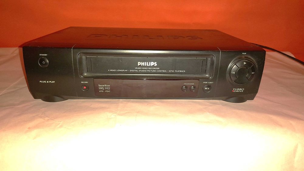 magnetowid video vhs Philips VR400