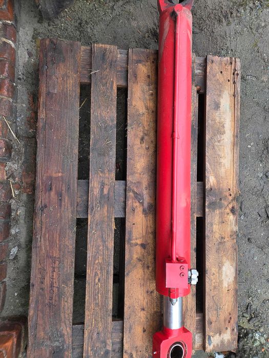 Siłowniki hydrauliczne do ładowarek Manitou, Kramer, Schaffer