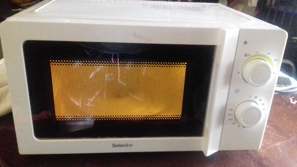 vendo microondas marca selecline a funcionar