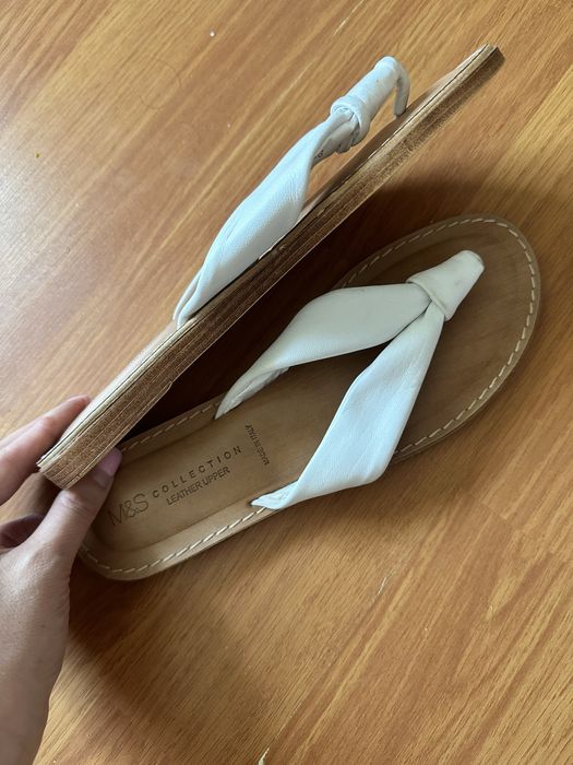 Шльопанці марк спенсер