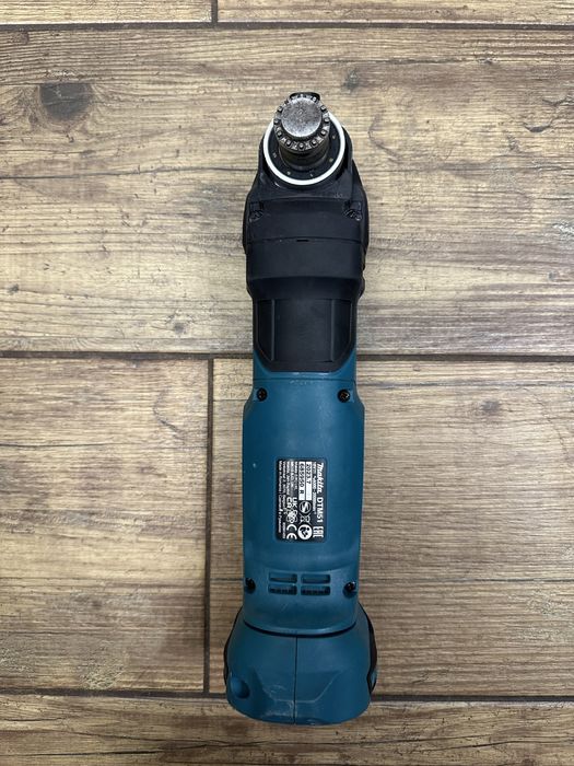 Urządzenie wielofunkcyjne multitool szlifierka Makita DTM51 - 2023r.