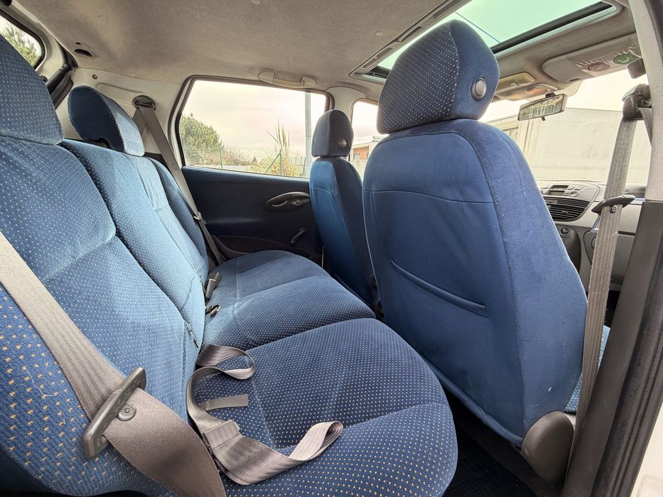 FIAT PUNTO 1.2 i - 1 DONO