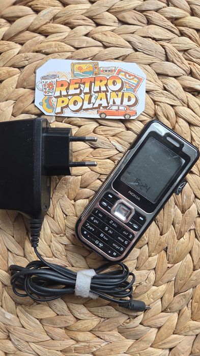 Nokia 7360 z folią na wyświetlaczu,  ANG