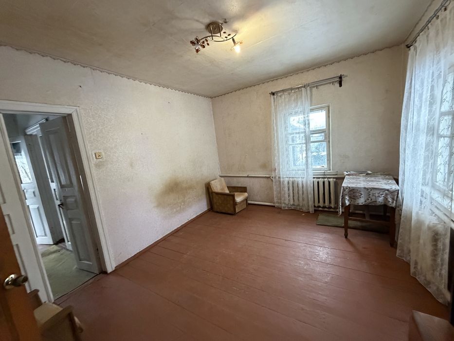 Продам пів будинку вул. Шевченка, 41м2, 2ві кімнати, 5 соток