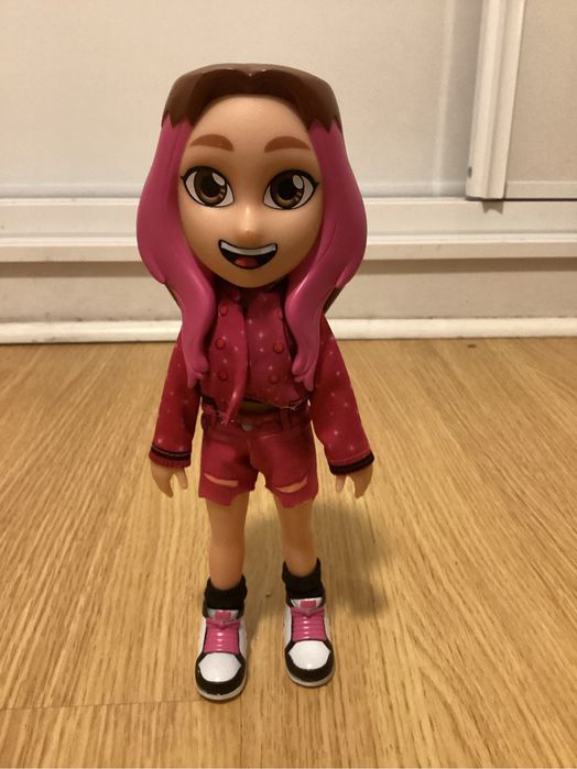 Boneca Emilly Vick Dos Rosa