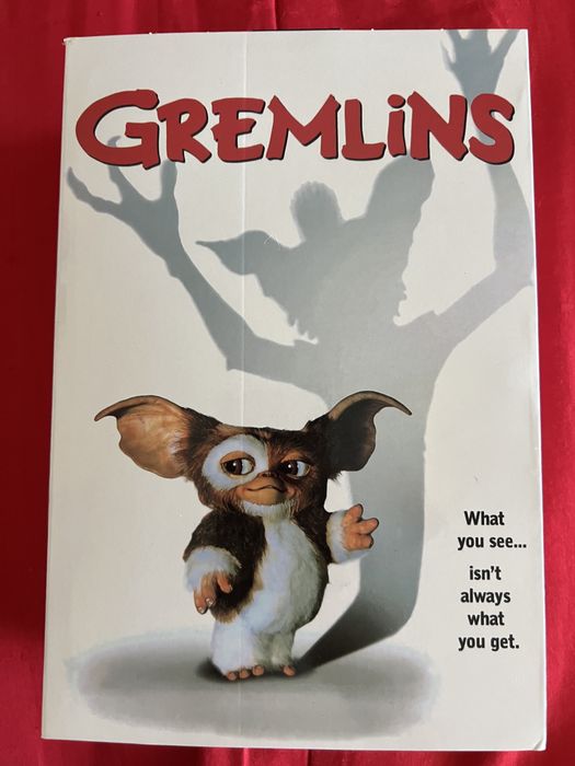 NECA Gremlins Movie Edition Action Figure – Gizmo64738867085059120