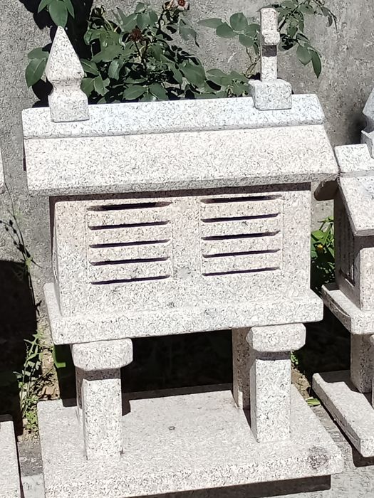 Espigueirinho de granito