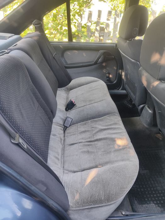 Продам  автомобіль OPEL Omega b