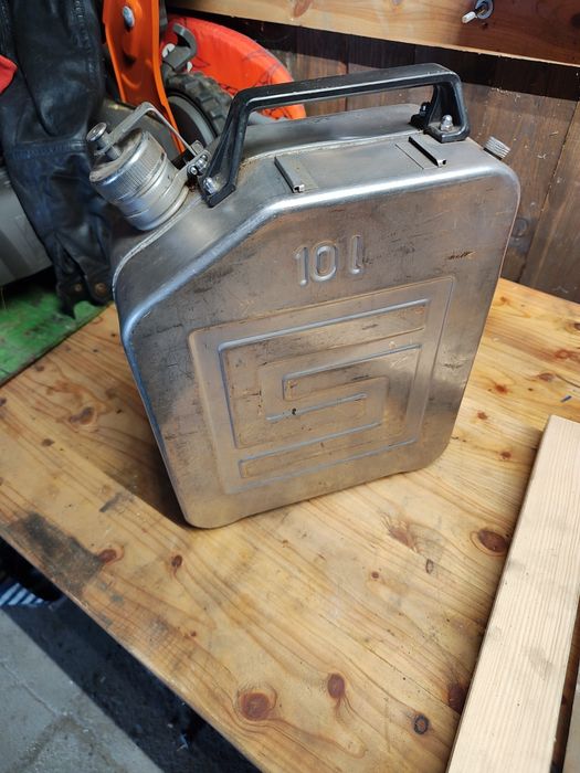 Kanister nierdzewny 10l