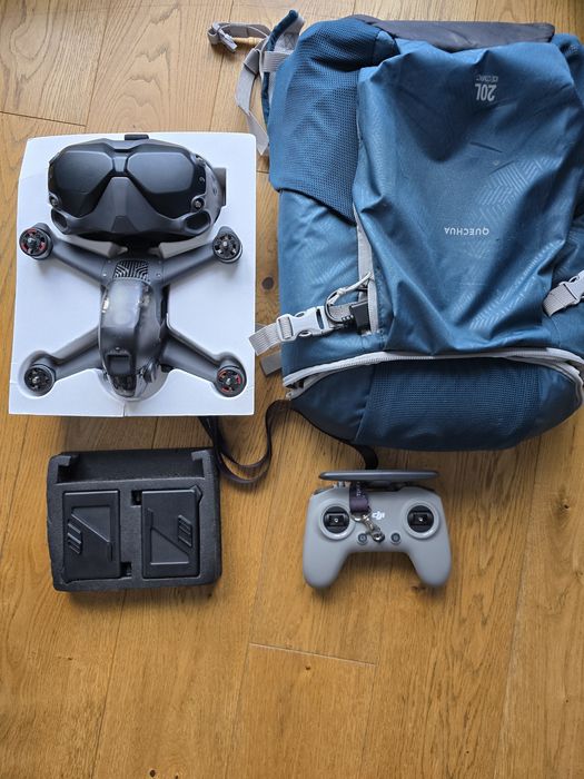 DJI FPV combo 3 baterie kontroler plecak