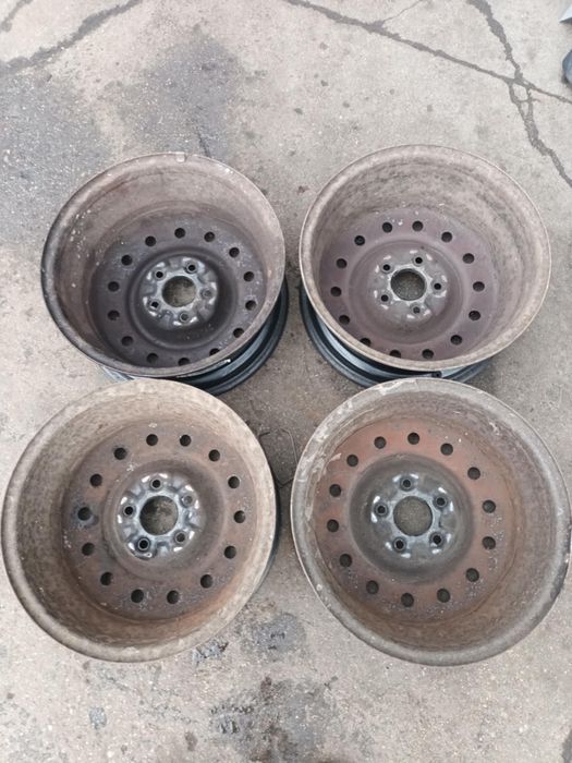 Felga Primera P12 R16 Nissan Felgi Primera P12