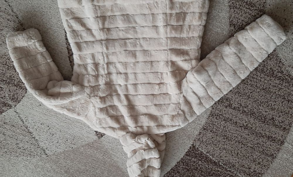 Futerko damskie r.46