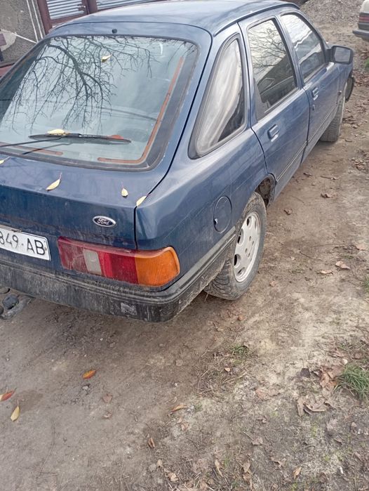 Ford Sierra 1.6 газ бензин на ходу