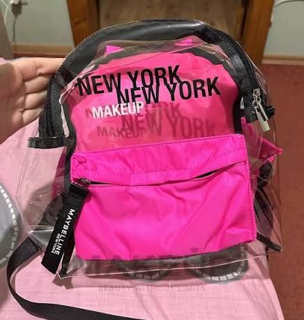 Рюкзак от бренда Maybelline New York