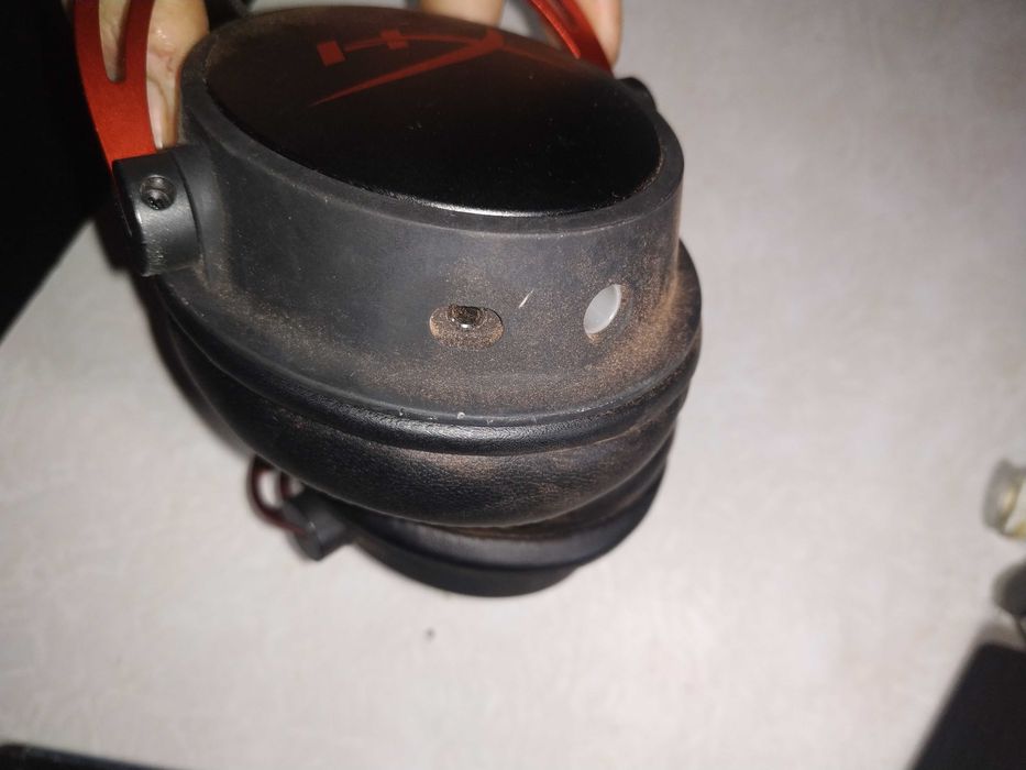 Комп'ютерні наушники навушники hyperx без шнура та мікрофона