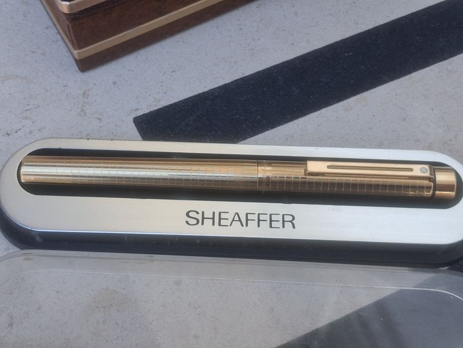 Canetas tinteiro Sheaffer Targa aparos 14K