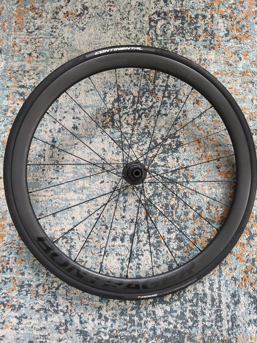 Komplet kół karbonowych Bontrager Aeolus Elite 35 TLR disc