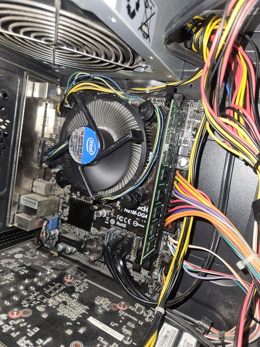 Komputer i5 4570 8gb gtx 1050ti