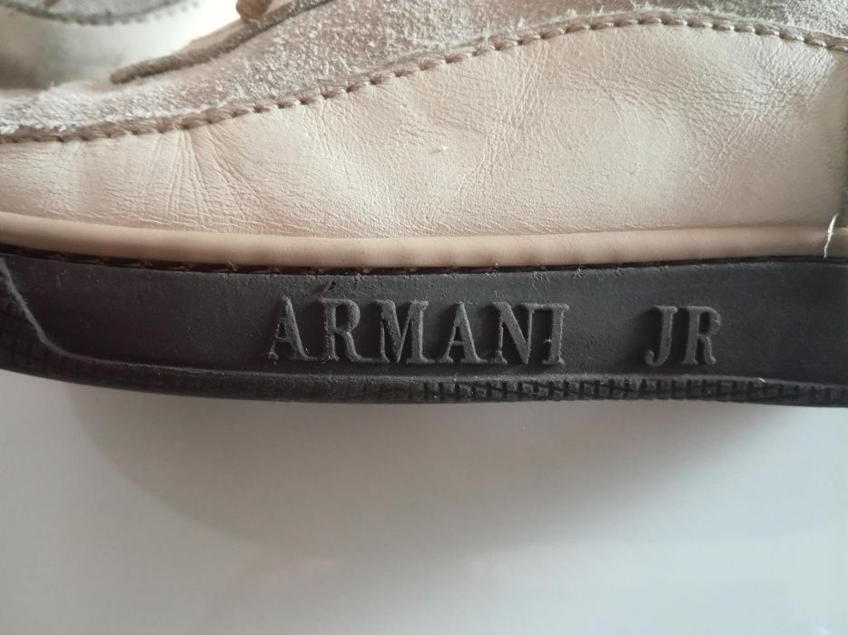 Botas Armani Júnior