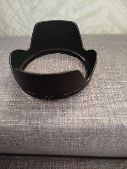 Nikon HB-39 Lens Hood with UV and Polarizing Filters64284540190978123