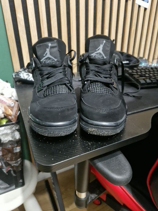 Air Jordan 4 Black Cat