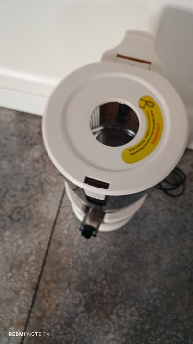 Wyciskarka wolnoobrotowa pionowa blender Aobosi ZM1907B 180 W -  BEŻ