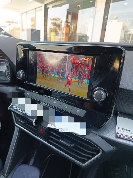 Sistema multimédia para Apple Carplay