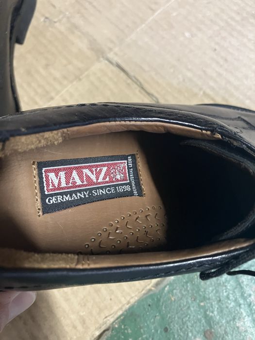 Nowe buty  marki MANZ