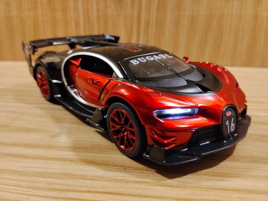 Модель машинка авто Bugatti 1:32 автоэксперт металл,свет,звук, инерция
