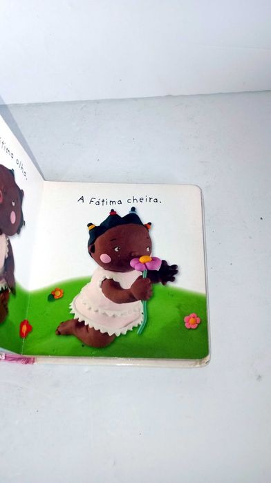 Livros da Coleção -  Dicionário por imagens dos Bebés