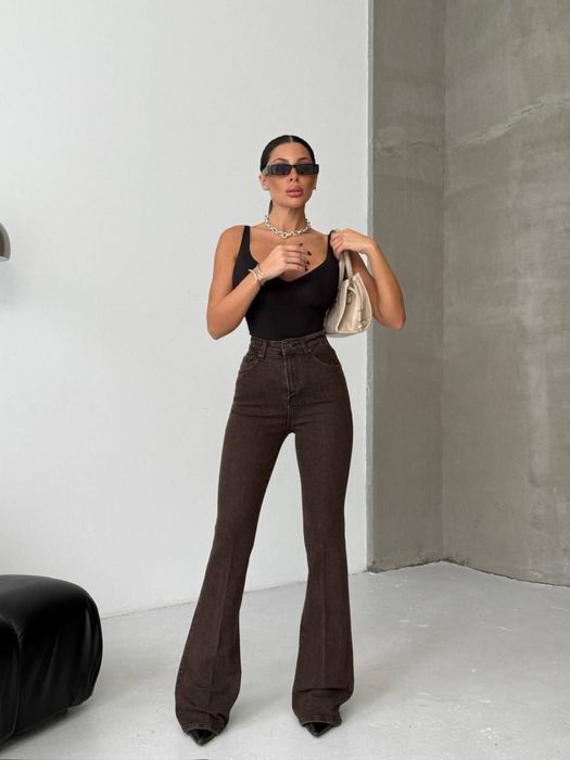 Джинси жіночі шоколадні. Жіночі трендові шрколадні джинси