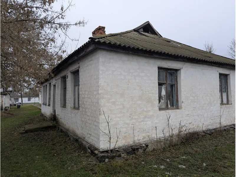 ПРОДАЖ - нежитлової будівлі, площею 110,3 кв.м. с. Великі Кринки