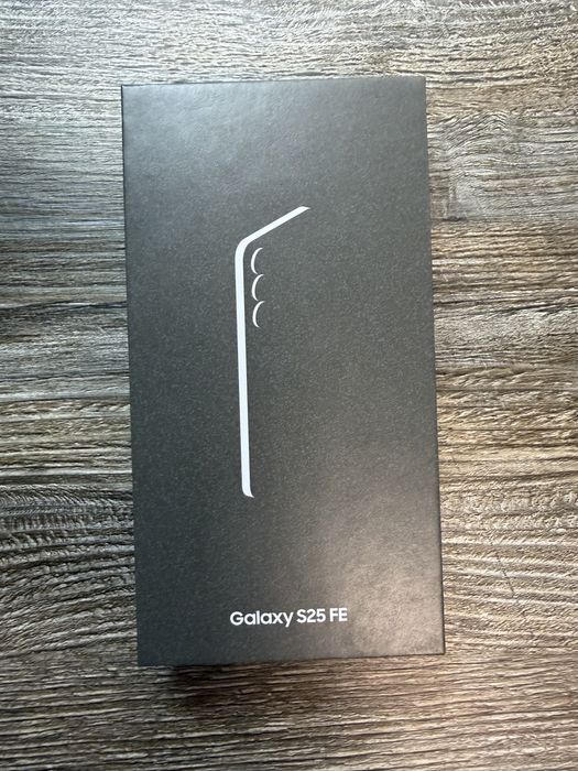 Samsung Galaxy S25 FE 8/128 гб