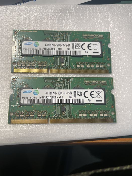 Memorias Samsung portatil 2x4gb