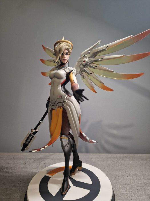 Статуетка Blizzard OVERWATCH Mercy 35 см