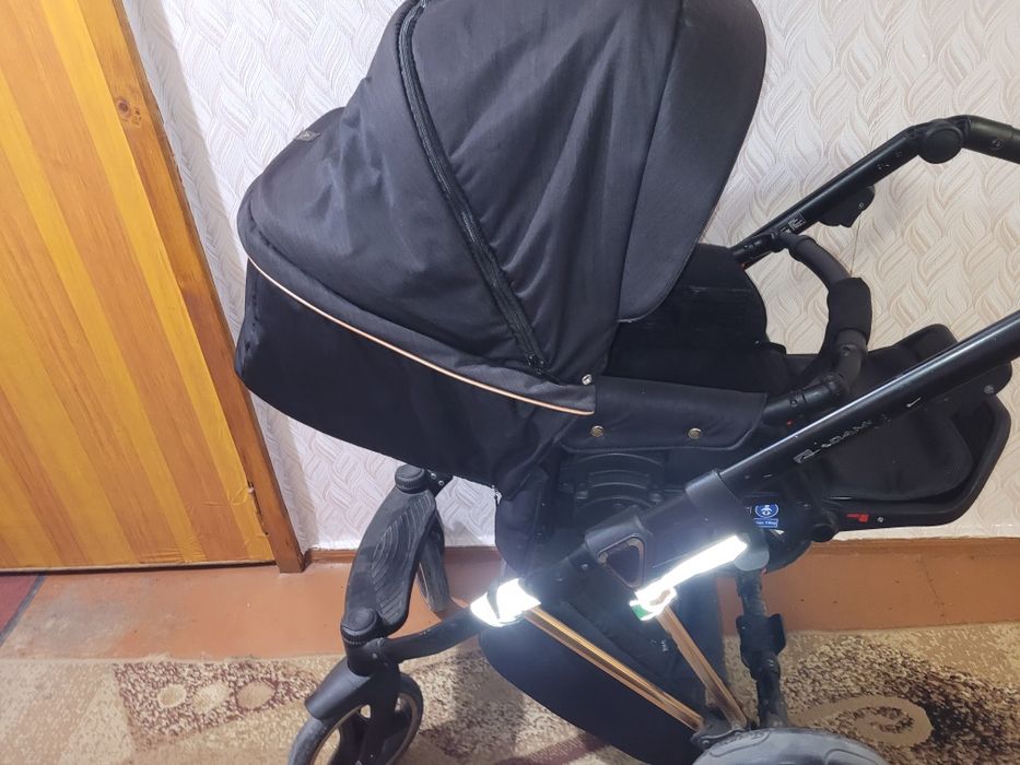 Коляска 2 в 1 Adamex Verona