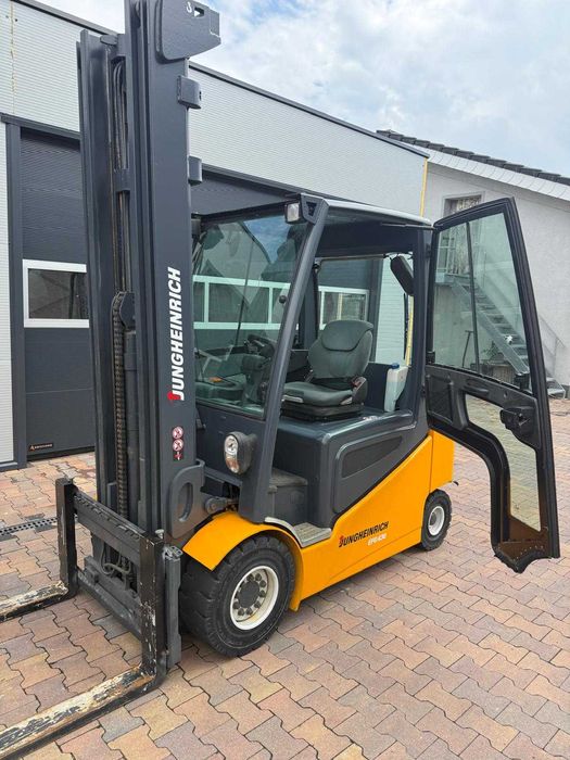 Wózek widłowy elektryczny Jungheinrich EFG 430 triplex 6,5m