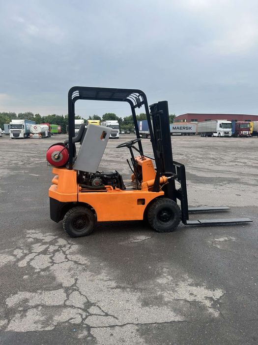 Toyota 2FG15 (Газ/Бензин)